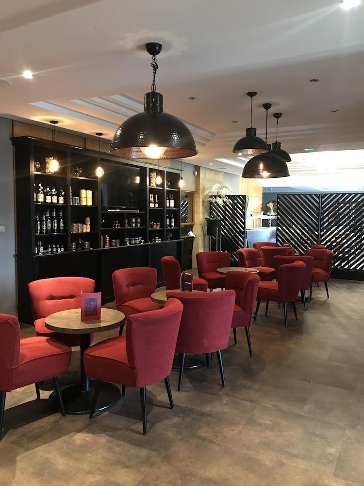 Hotel Grand Confort Le Moulin Rouge Terrasson Zewnętrze zdjęcie